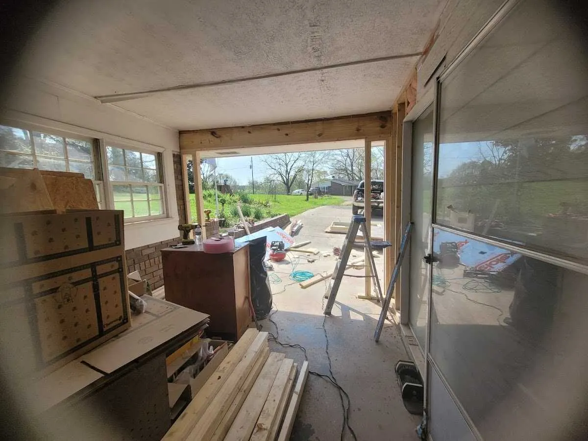 Air movers and dehumidifier for Water Mitigation Services in Clinton